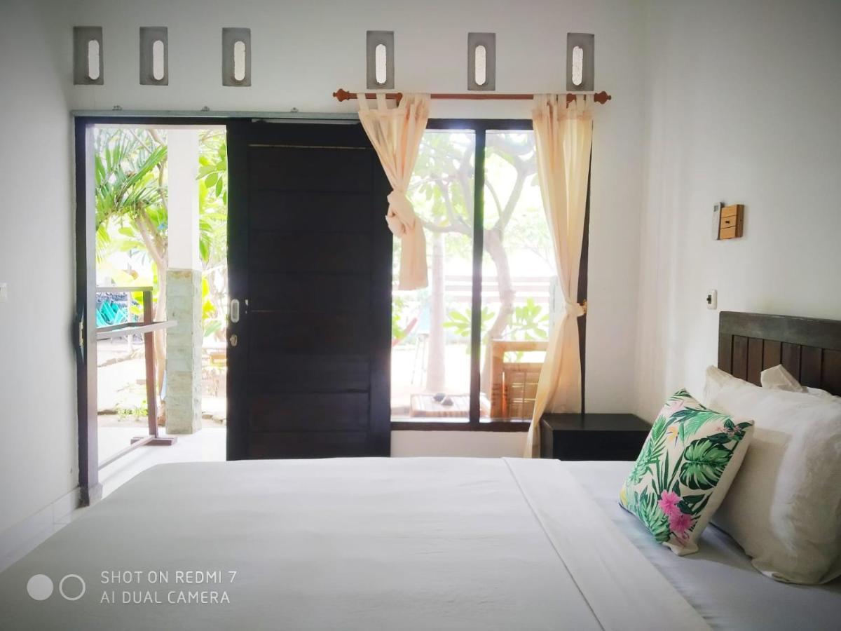Ping Pong Homestay Gili Trawangan Bagian luar foto
